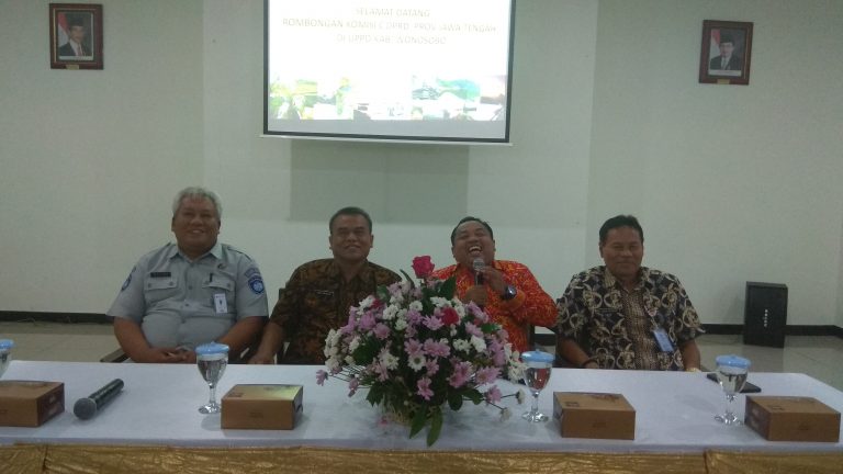 UPPD Wonosobo & Banjarnegara Lampaui Target Penerimaan