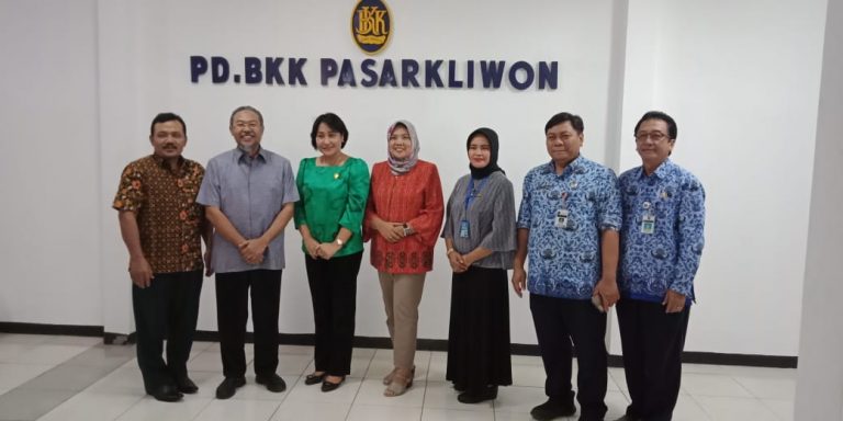 Komisi C Dukung Pembenahan Keuangan BKK Pasar Kliwon