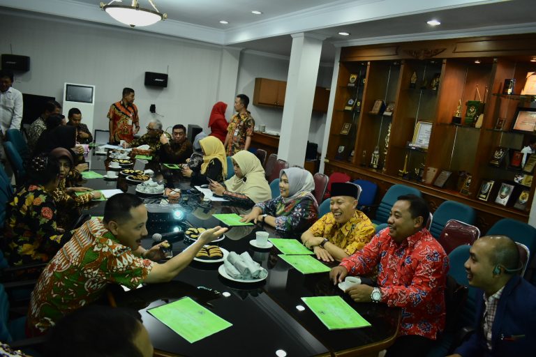 Dewan Ingin Badan Penghubung Angkat Muatan Lokal