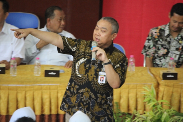 WAKIL RAKYAT MENGAJAR: Pahami Lingkungan Pergaulan Siswa