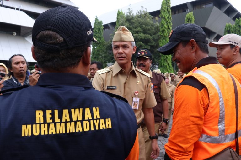 Pemprov Jateng Kirim 100 Sukarelawan ke Jakarta dan Jabar