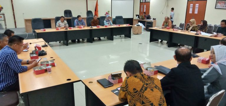 Pahami Dana Cadangan Pilkada ke KPU Banten