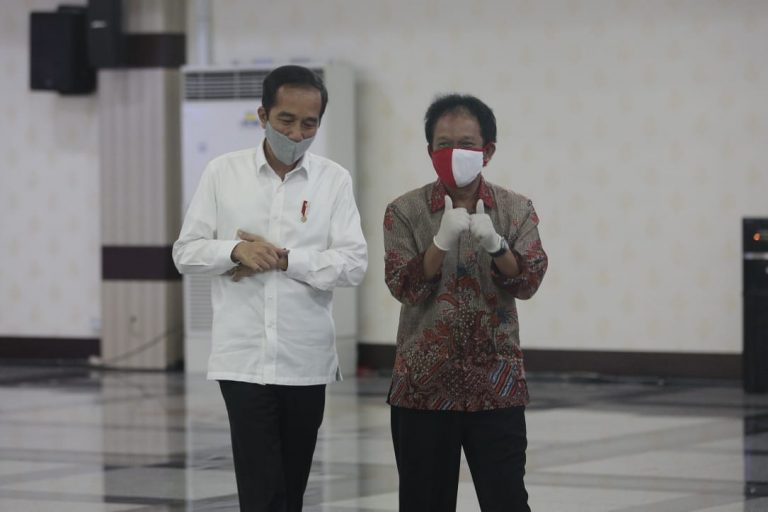 Presiden Minta Daerah Keluarkan Anggaran Kesehatan dan Bansos