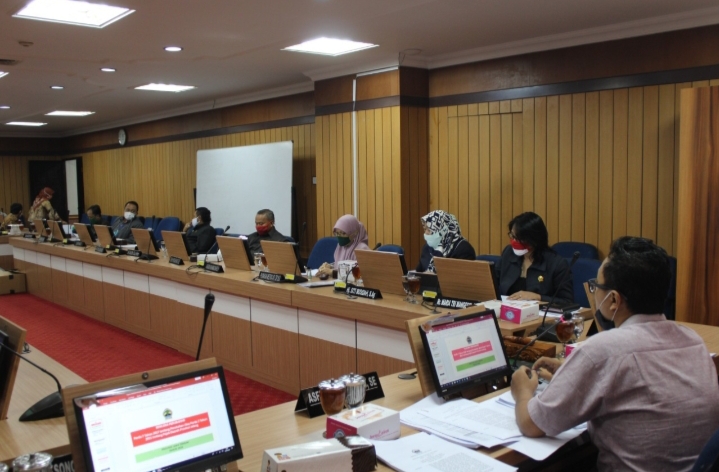 Rapat Pansus Bahas Pajak Progresif Kendaraan