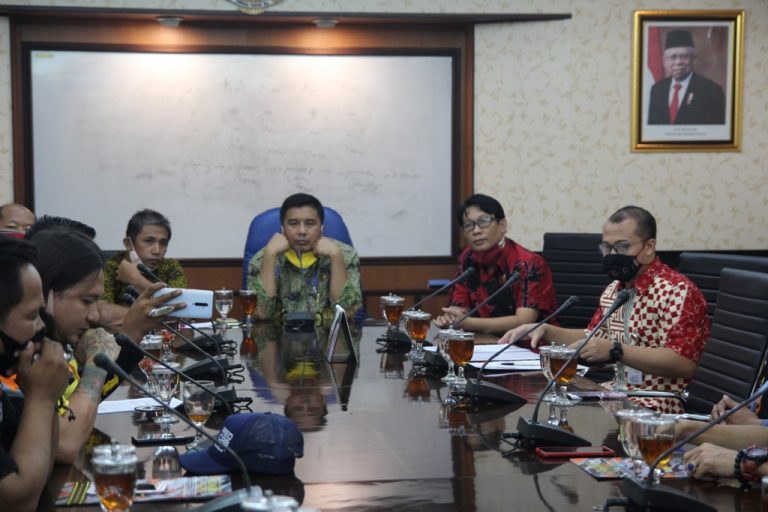 DPRD Terima Aspirasi LSM GMBI Jateng
