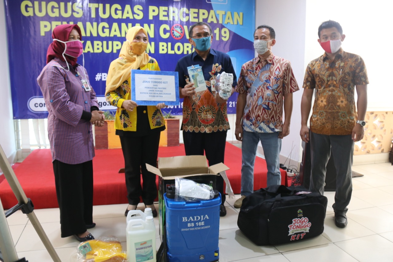 Dewan Salurkan ‘Jogo Tonggo Kit’ ke Blora