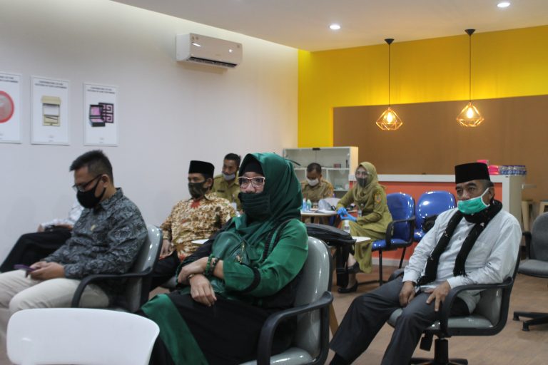 PHK atau Dirumahkan, Hak Karyawan Jangan Dikebiri