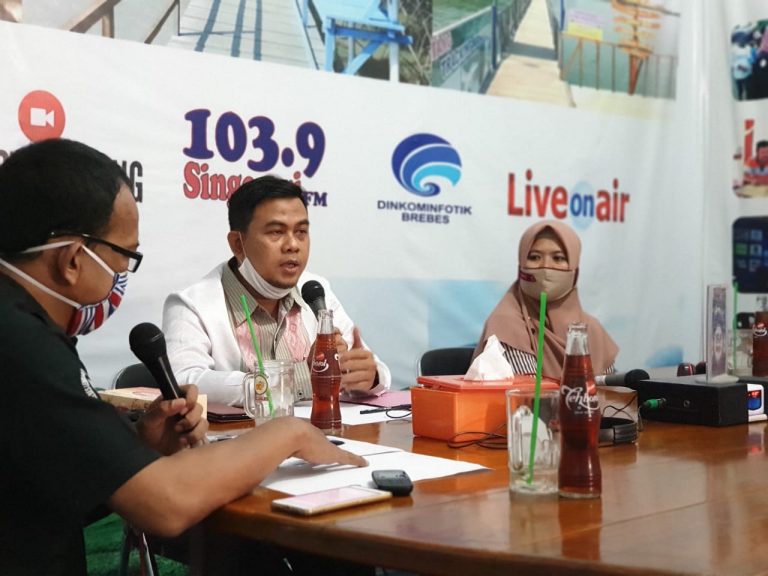 DIALOG RADIO: DPRD Ajak Bijak & Cerdas Bermedia