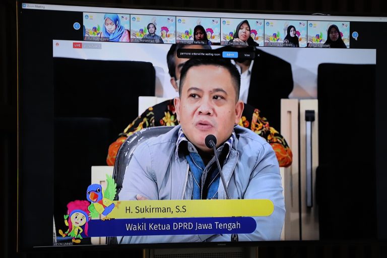 Sukirman Dorong Mahasiswa Jadi Insan Milenial Tangguh & Berkarakter