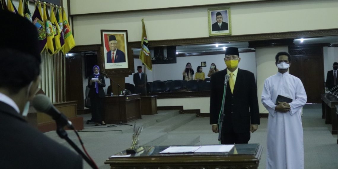 RAPAT PARIPURNA VIRTUAL: PAW Anggota Dewan