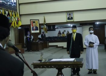 RAPAT PARIPURNA VIRTUAL: PAW Anggota Dewan