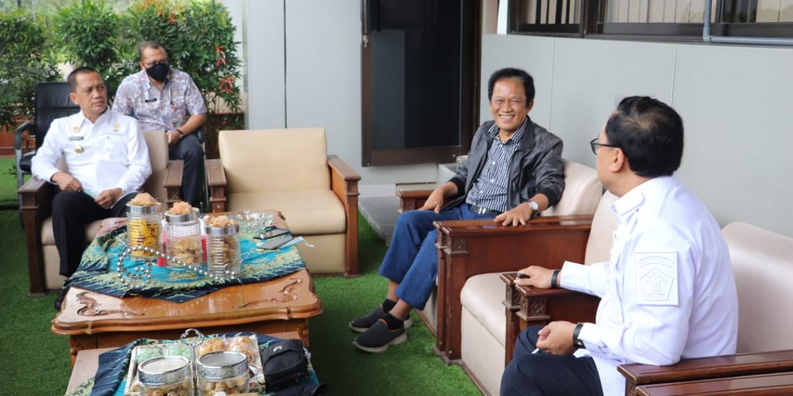 Kanwil Kemenkum HAM Jateng Sowan Gedung Berlian