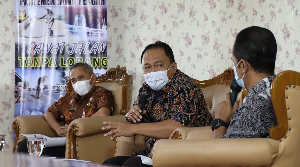 PRIME TOPIC: Masalah ‘Klasik’ Kerusakan Jalan Harus Tertangani