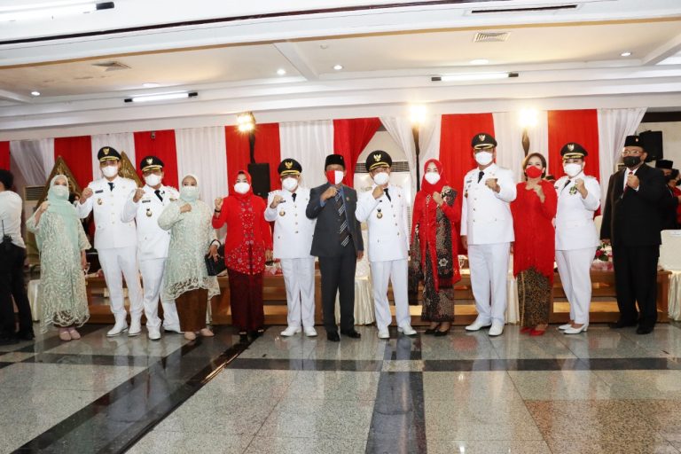 Kepala Daerah Diminta ‘Mboten Korupsi, Mboten Ngapusi’