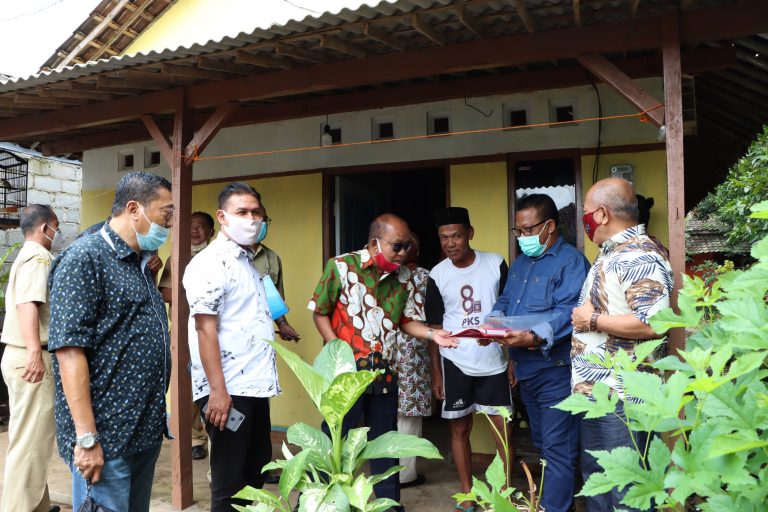 Dipantau, Renovasi RTLH di Boja Kendal