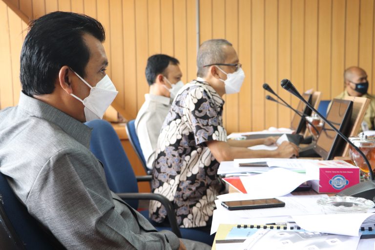 RAKER KOMISI C: Soroti Target Pendapatan Tiap OPD