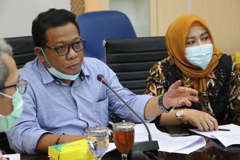 Protes Harga Tanah, Warga Sekitar Tol Semarang-Demak Mengadu ke Dewan