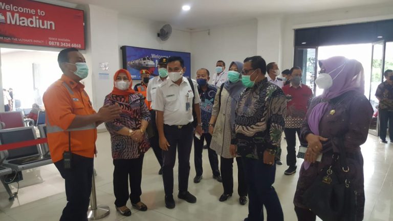 Bagus, Penerapan Protkes di Stasiun KA