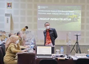 Perubahan Kewenangan ESDM, Penurunan IKLH, dan Standardisasi Jalan Jadi Catatan