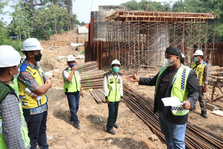 Dipantau, Proyek Jembatan Nguter Lama Wonogiri