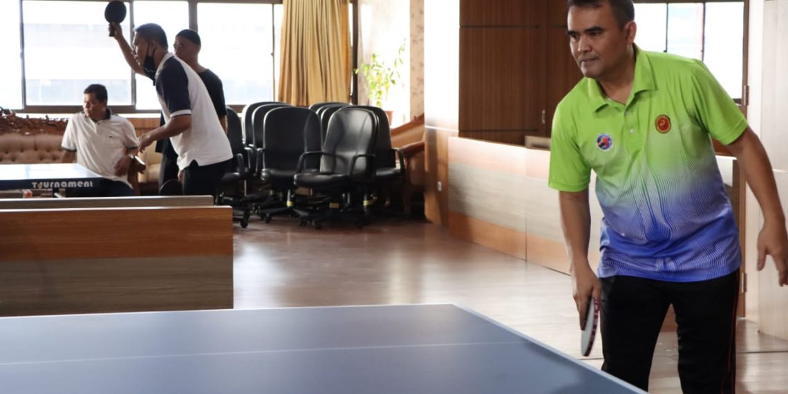 Tingkatkan Imun, Setwan Gelar Tenis Meja