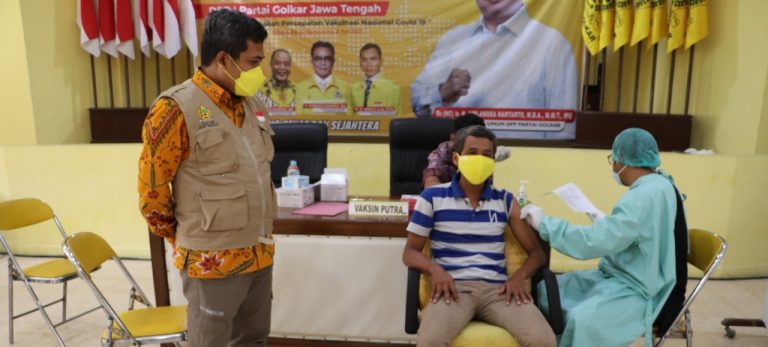 DPRD Ikut Gencarkan Program Vaksinasi