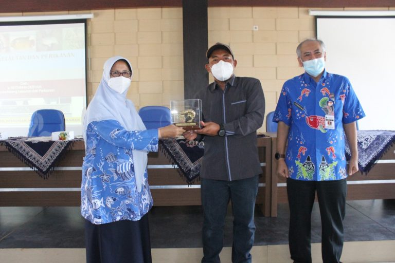Pansus Tertarik Pengelolaan Hasil Kelautan Kota Cirebon
