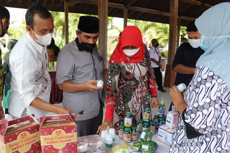 Pabrik Jamu Sabdo Palon Mampu Bertahan selama Pandemi