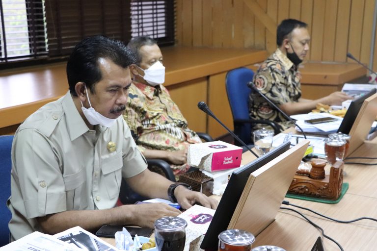 Perlu Monitoring Maksimal terhadap BUMD Keuangan