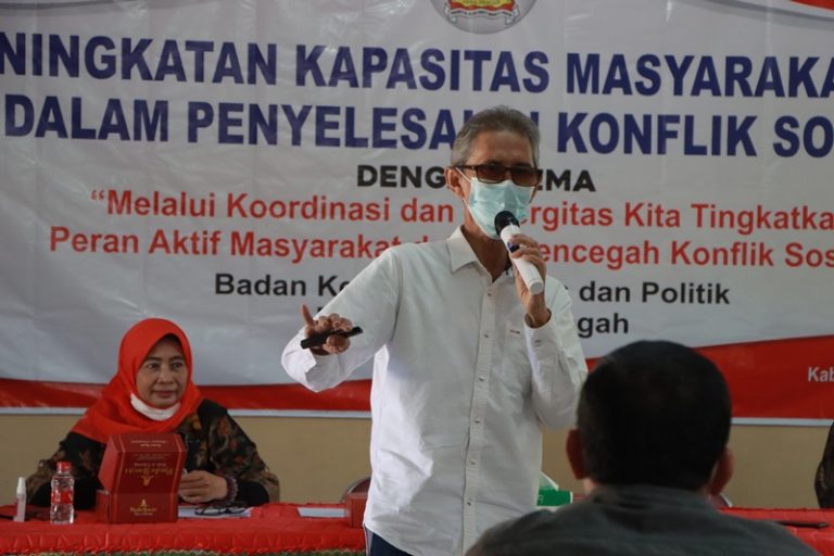 DIALOG KESBANGPOL: Konflik Sosial Bisa Menjadi Bahaya Laten