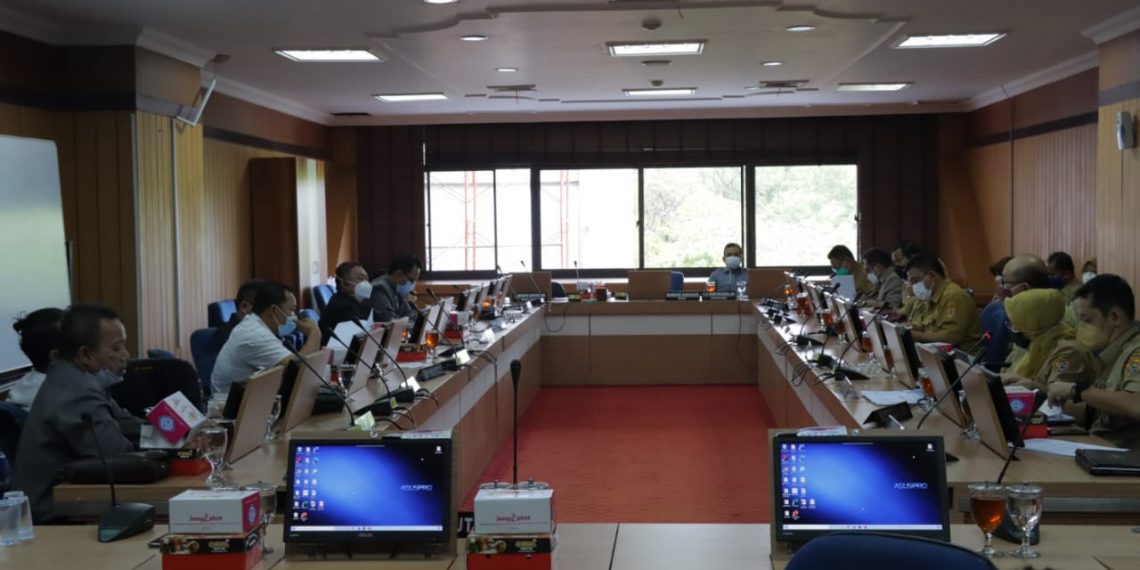 Pansus Undang Satgas Rumuskan Penanggulangan Covid-19