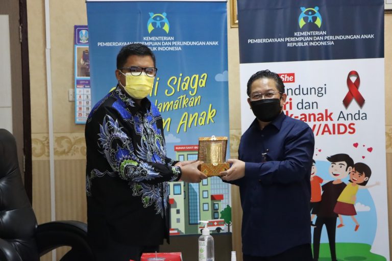 Layanan Kependudukan Online, Langkah Tepat Hindari Calo
