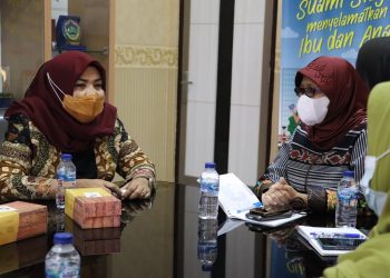 Diskusikan PUG bersama DP3AK Jatim