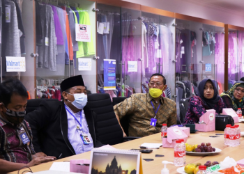 Kegiatan Pabrik YHMS Brebes selama Pandemi Dibahas