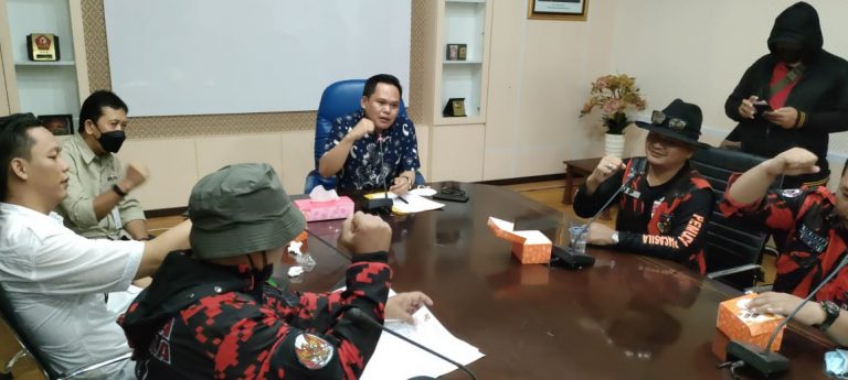 DPRD Sikapi Keluhan Ormas Pemuda Pancasila