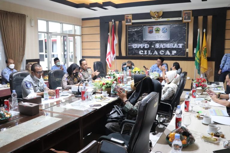 UPPD Cilacap Kejar Target PAD