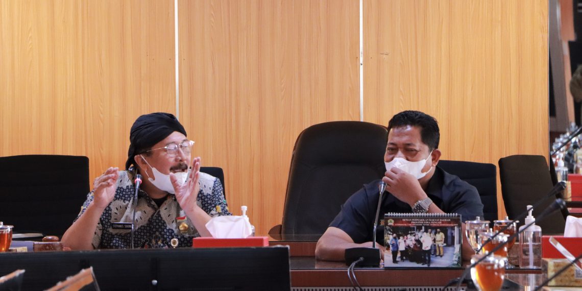 Kode Etik Mendorong Kinerja DPRD