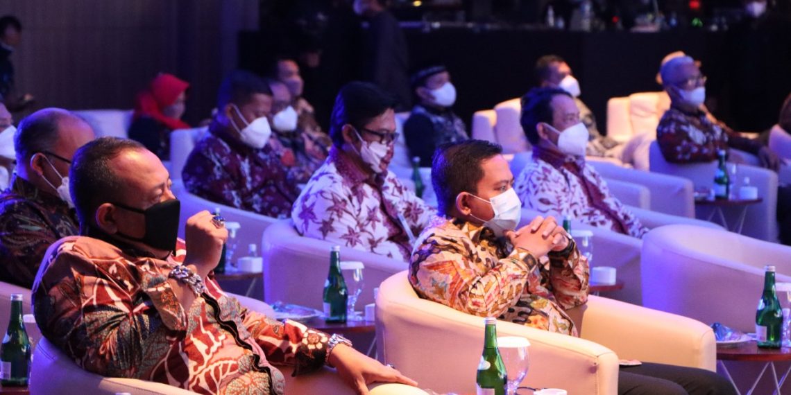 Optimis dan Bangkit Kunci Pemulihan Ekonomi 2022