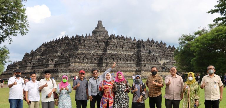 Komisi B Dukung Pengembangan Candi Borobudur