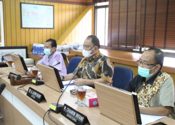 Bahas Raperda Pengelolaan Limbah bersama DLHK & Biro Hukum