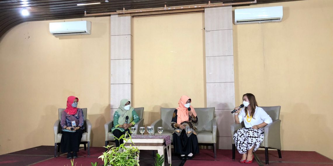 DIALOG PARLEMEN: Perempuan Harus Berdaya & Tidak Cengeng