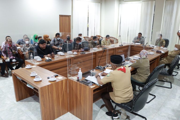Pembangunan Ekonomi & Lingkungan Hidup Diharapkan Beriringan