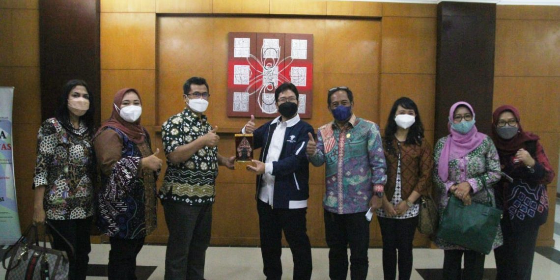 Bapemperda Konsultasi Draf Raperda Penanaman Modal ke BKPM