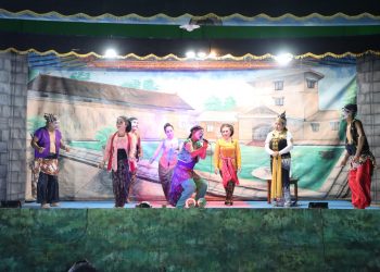 MEDIA TRADISIONAL: Pamor Ketoprak Harus Moncer