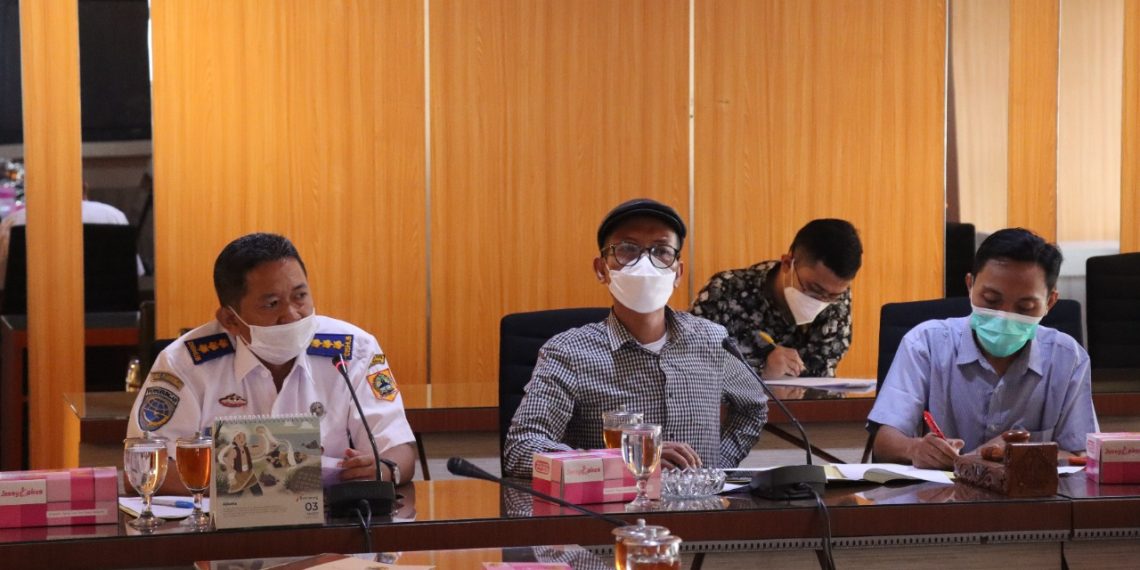 DPRD Serap Aspirasi Pengemudi Truk