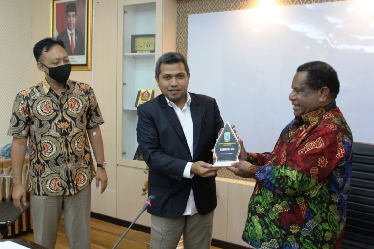 DPRD Jateng Terima Kunjungan Wakil Rakyat Papua Barat