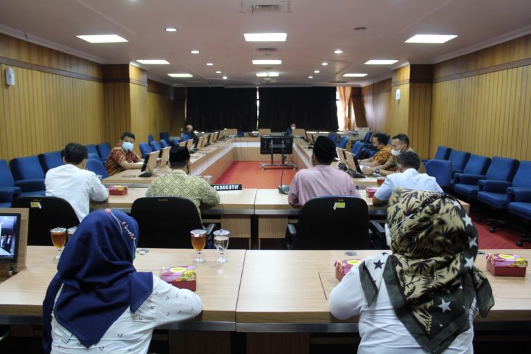 Komisi B Temui Pedagang Pasar Weleri