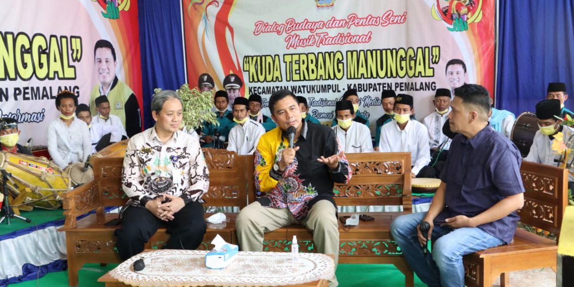 MEDIA TRADISIONAL : Kuda Lumping dan Terbang Kencer, Perpaduan Kegagahan dan Kelembutan