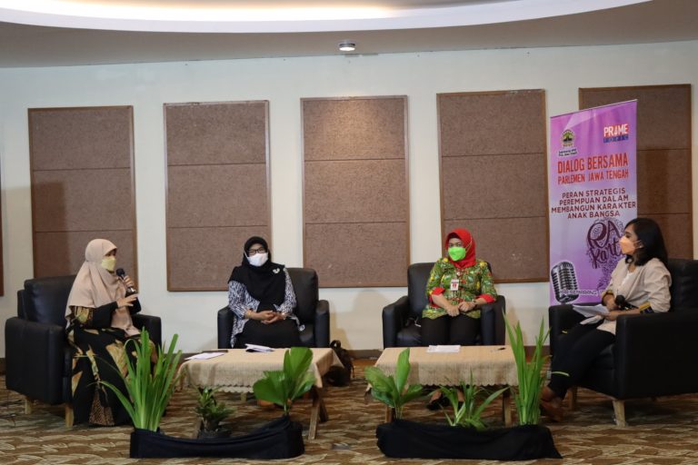 PRIME TOPIC: Perempuan Berperan Penting dalam Pembangunan Karakter Bangsa