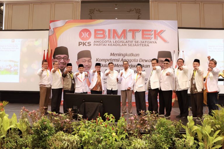 Semangat Beragama dalam Aktivitas Anggota DPRD Jateng